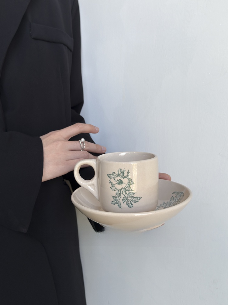 Limited Edition Vintage Spring - огляд і ціна Coffee Tea Leaf