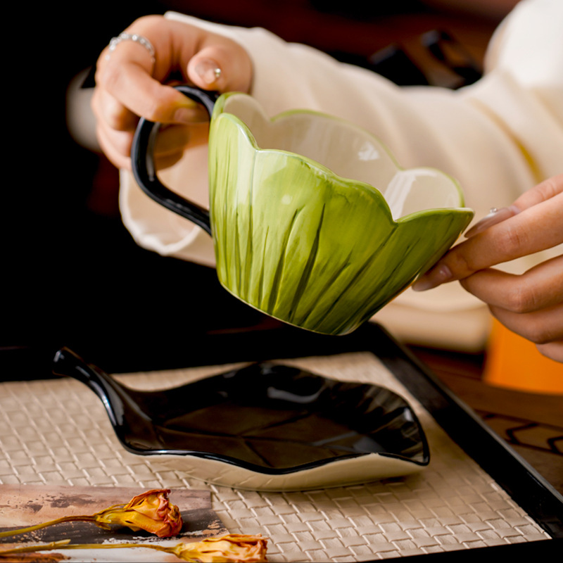 Irregular Hand-painted Coffee  - огляд і ціна Coffee Tea Leaf